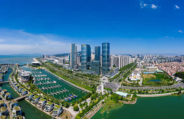 AI翻译“神器”亮相广交会 仅2秒响应时间 实现“用户开口,译文同步”!